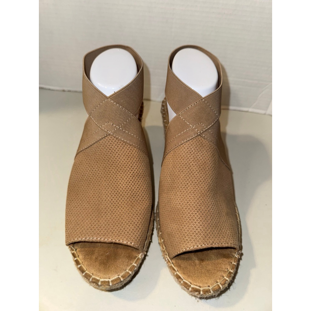White Mountain Espadrille Wedge Sandals Tan Size 9.5